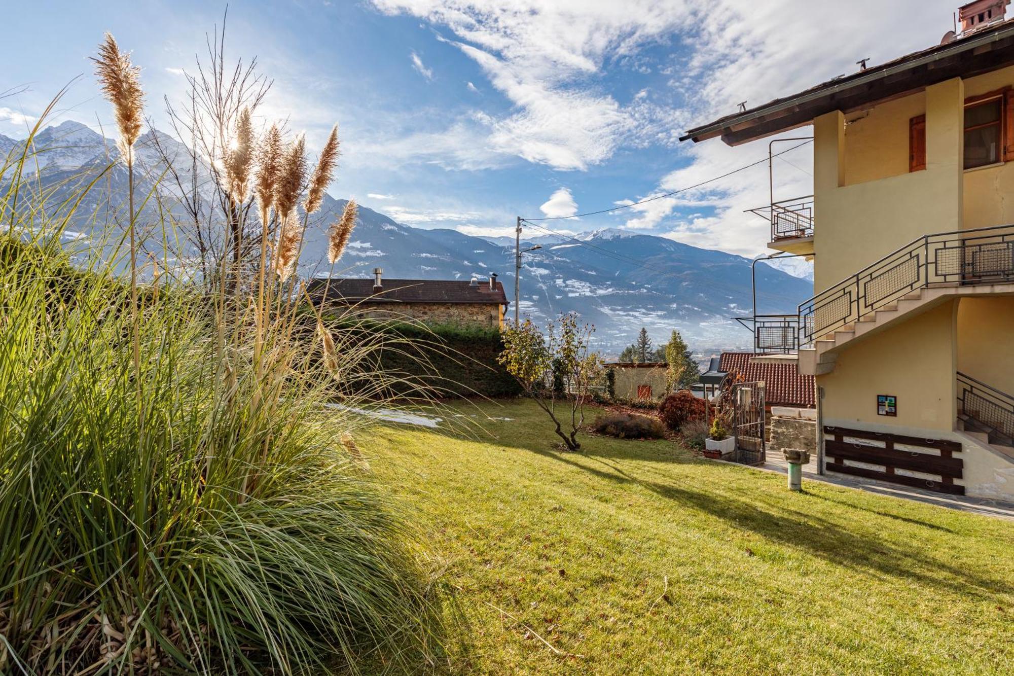 Appartamento Lo Mitcho De Pouisse Aosta Esterno foto